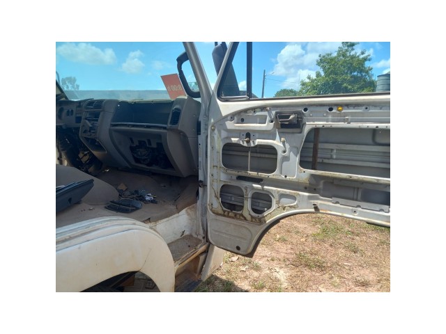 Vehicle_photo_4
