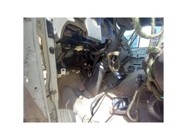 Vehicle_photo_16
