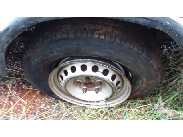Vehicle_photo_16