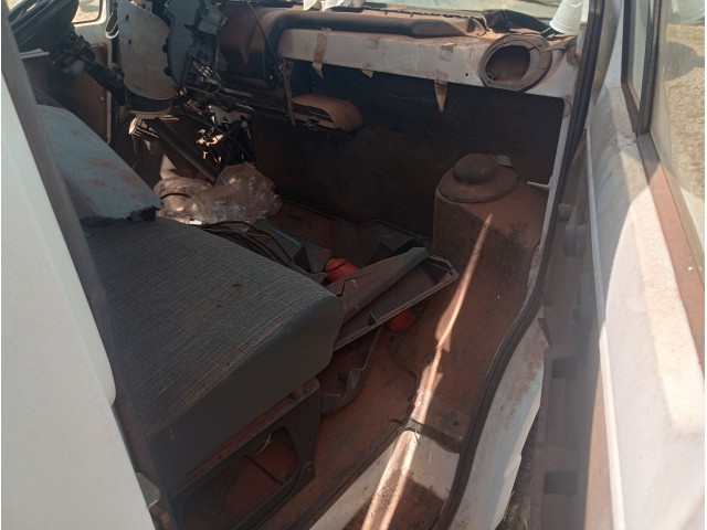 Vehicle_photo_6