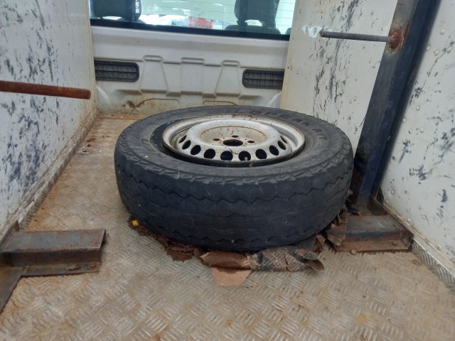 Vehicle_photo_12