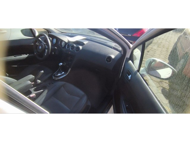 Vehicle_photo_14