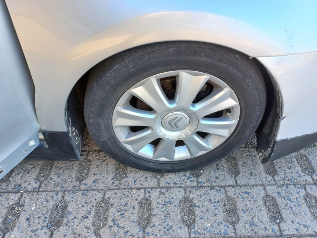Vehicle_photo_2