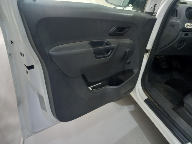 Vehicle_photo_37