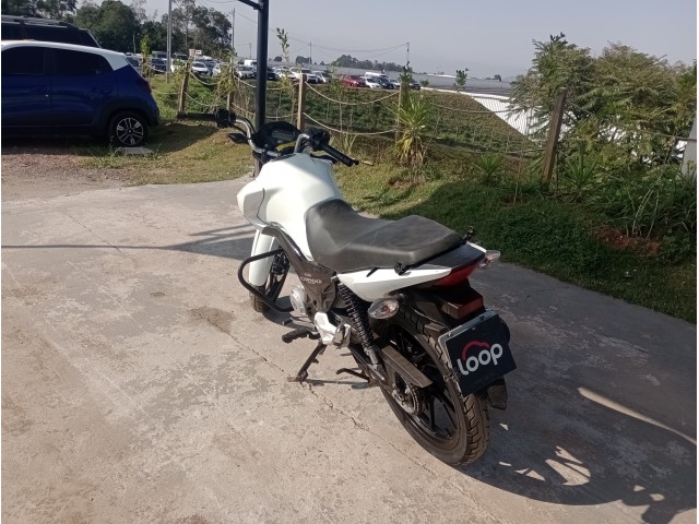 Vehicle_photo_15