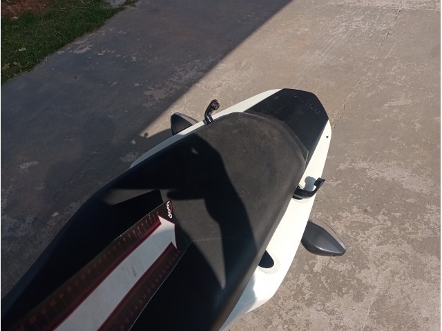 Vehicle_photo_7