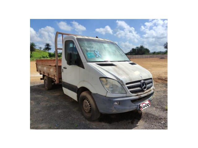 Mercedes-Benz 311 CDISTREETC 2014 Conservado