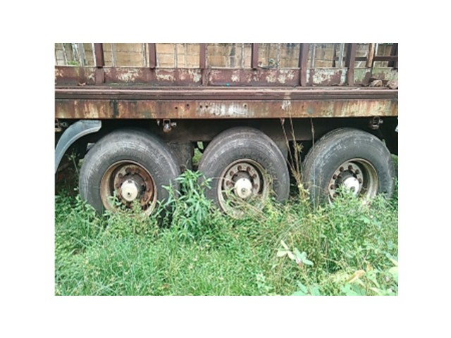 Vehicle_photo_4