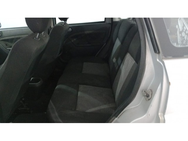 Vehicle_photo_7