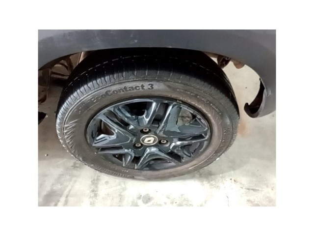 Vehicle_photo_11