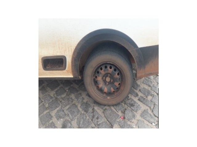 Vehicle_photo_4