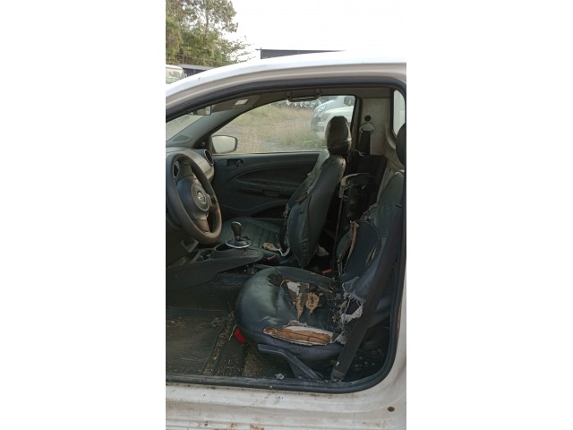 Vehicle_photo_14