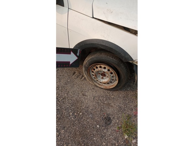Vehicle_photo_39