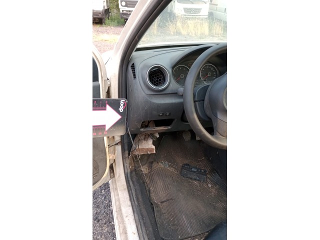 Vehicle_photo_44
