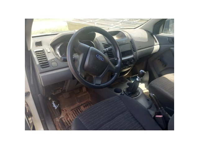 Vehicle_photo_14