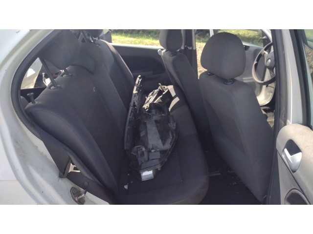 Vehicle_photo_5