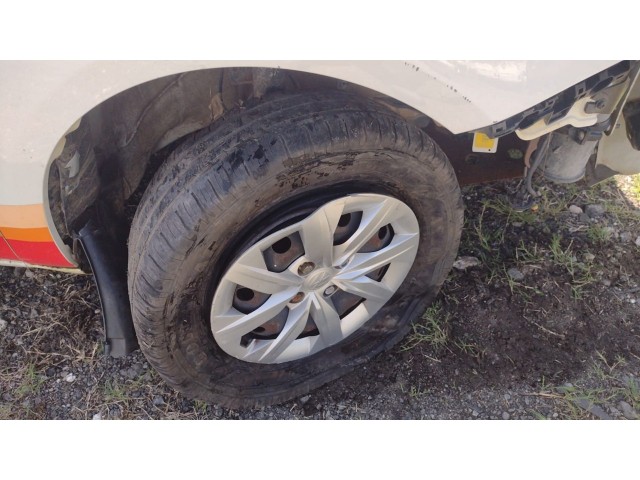 Vehicle_photo_23