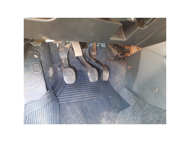Vehicle_photo_14