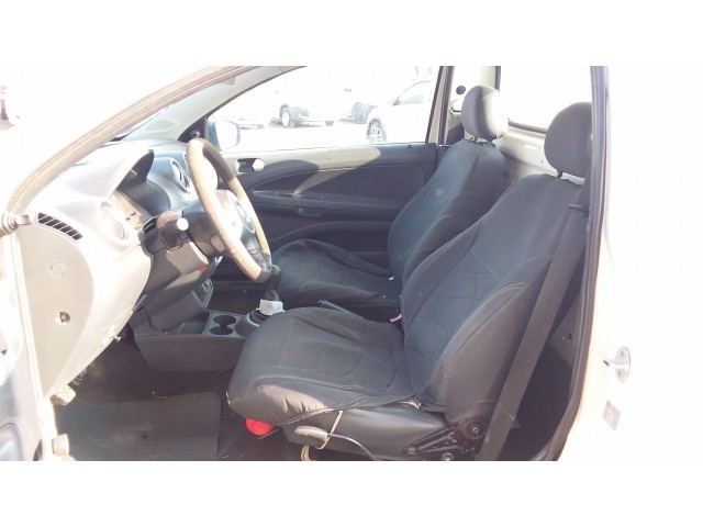 Vehicle_photo_16