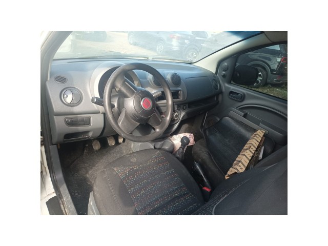 Vehicle_photo_16