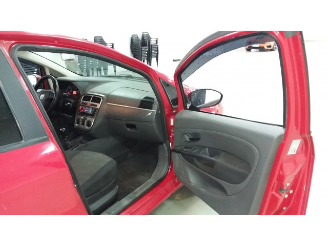 Vehicle_photo_17