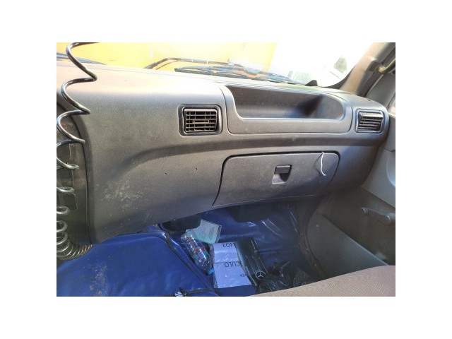 Vehicle_photo_12