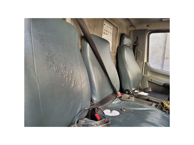 Vehicle_photo_5
