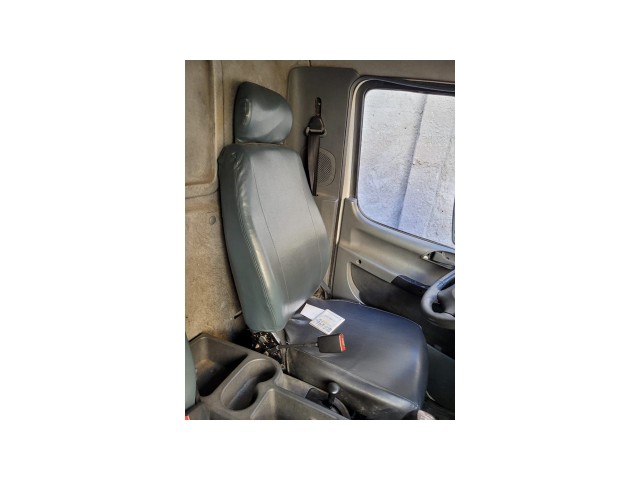 Vehicle_photo_10