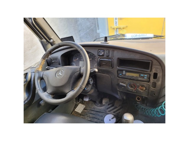 Vehicle_photo_12