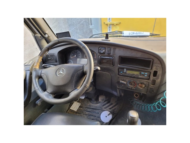 Vehicle_photo_14