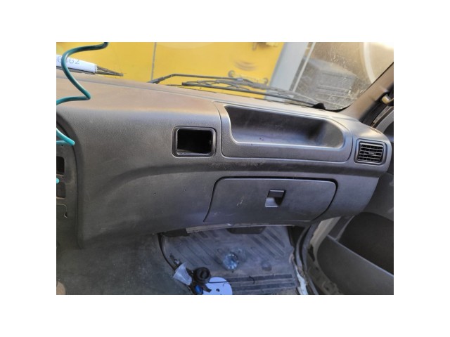 Vehicle_photo_15
