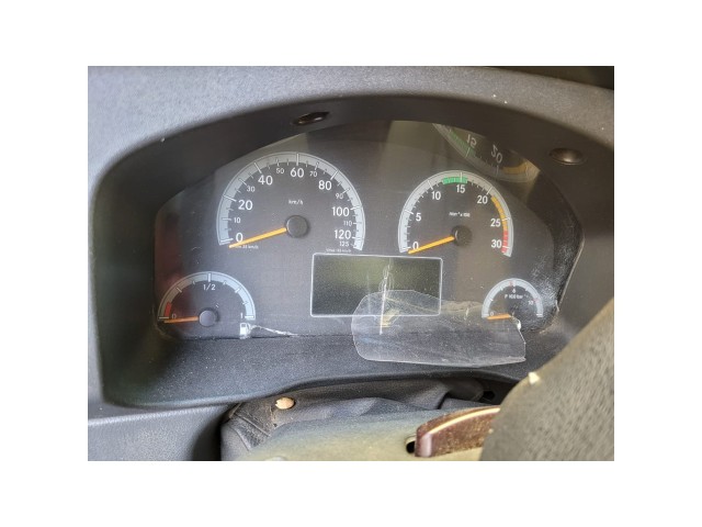 Vehicle_photo_4