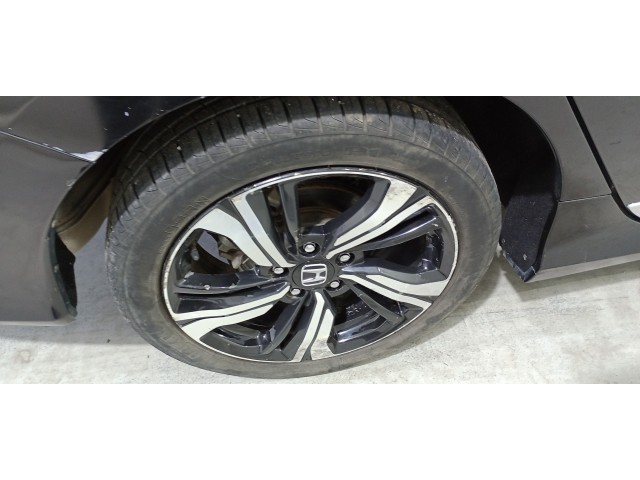 Vehicle_photo_26