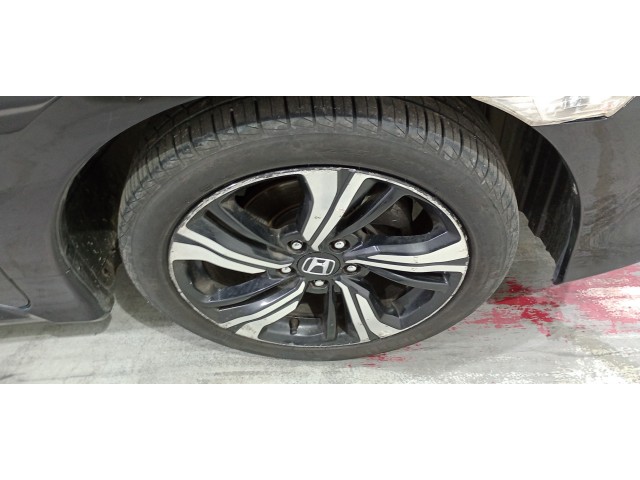 Vehicle_photo_32