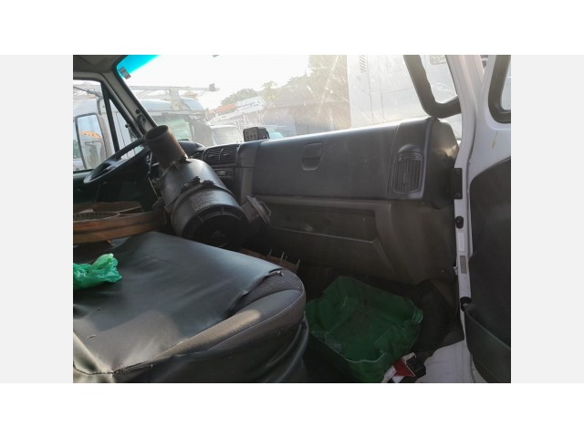 Vehicle_photo_1