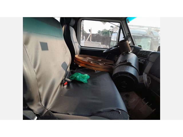 Vehicle_photo_4