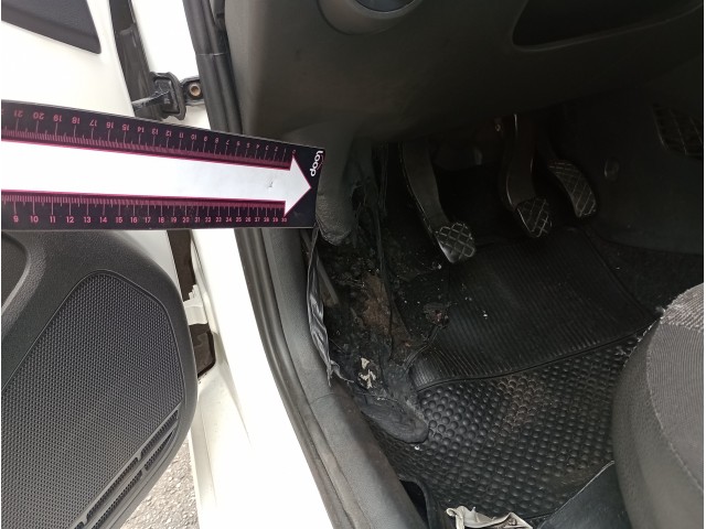 Vehicle_photo_14