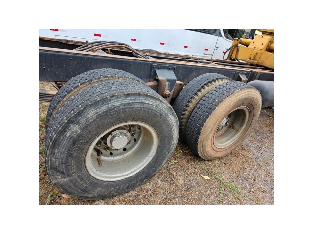 Vehicle_photo_4