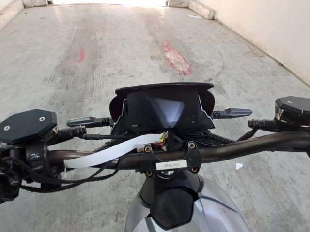 Vehicle_photo_16
