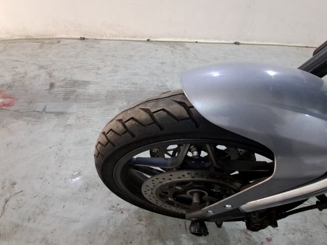 Vehicle_photo_14