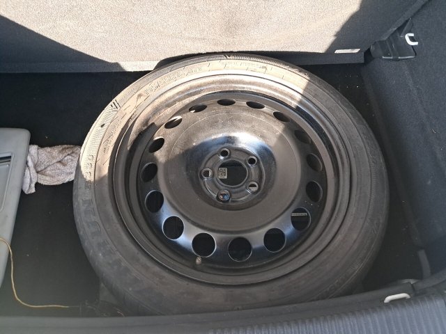 Vehicle_photo_17