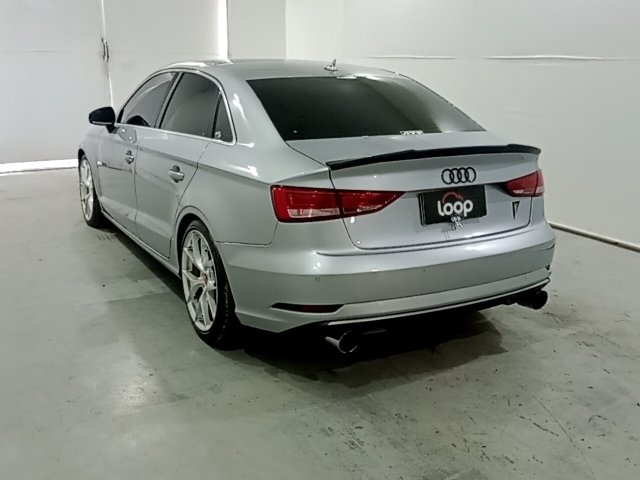 Vehicle_photo_3