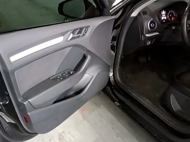 Vehicle_photo_8