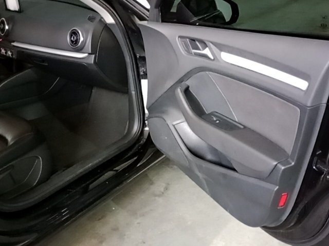 Vehicle_photo_9