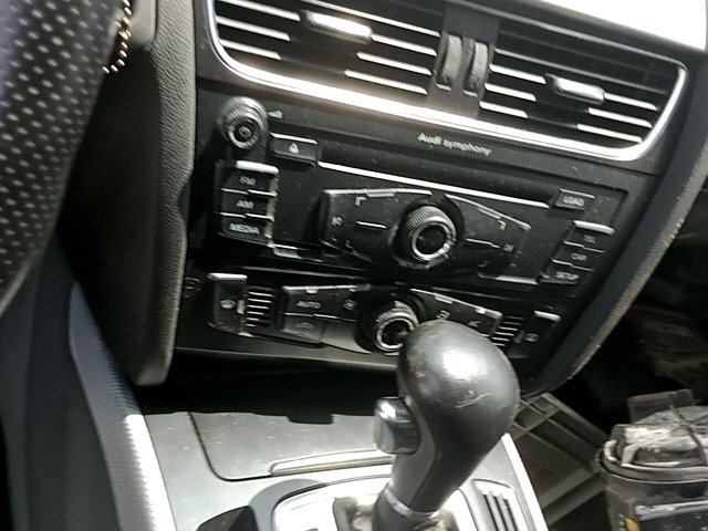 Vehicle_photo_6