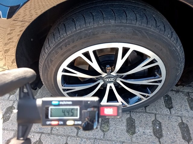 Vehicle_photo_13