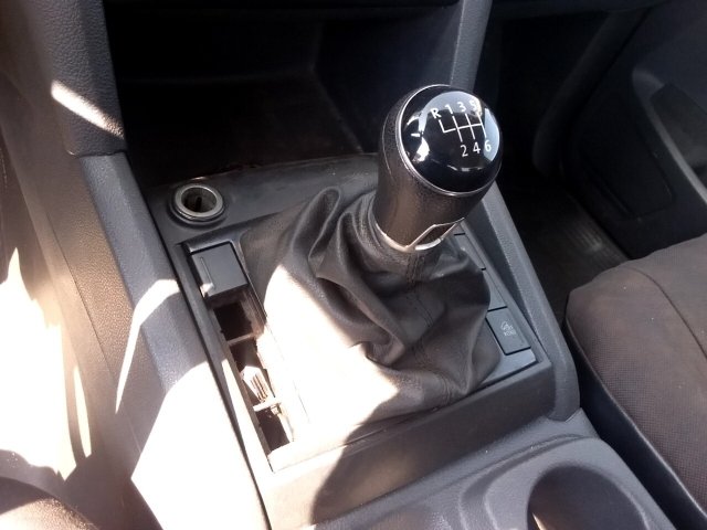 Vehicle_photo_18