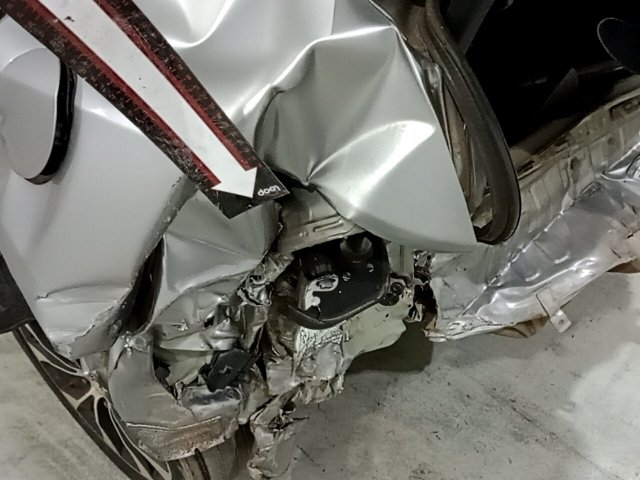 Vehicle_photo_18