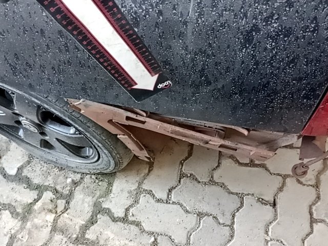 Vehicle_photo_18
