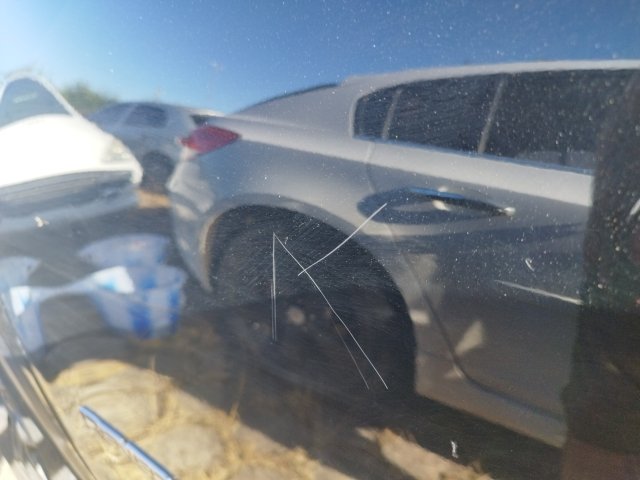 Vehicle_photo_21